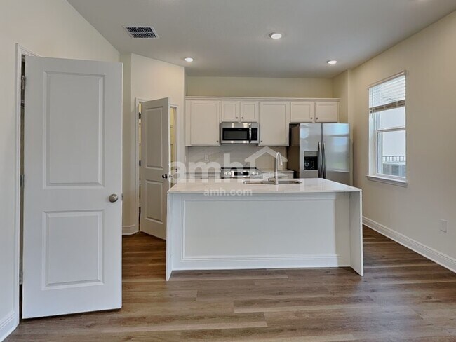 Photo - 5939 Sycamore Pl St