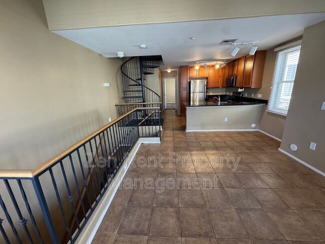 Photo - 4062 E Windsor Dr
