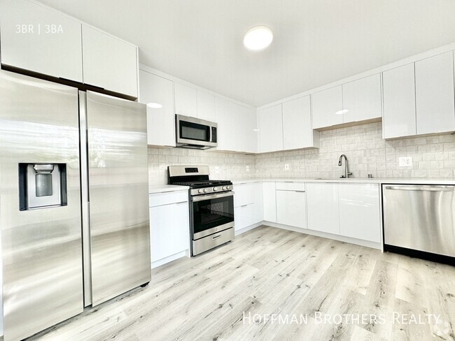Building Photo - 816 N Edinburgh Ave Unit 2A Rental