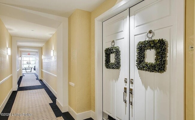 324 E Main St Unit 313