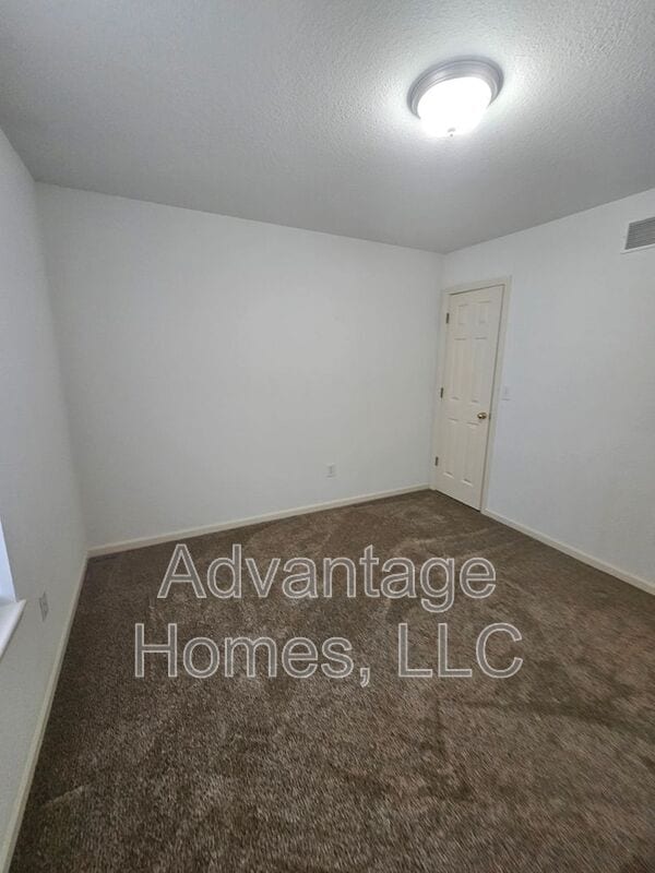 Photo - 801 Johnson Cir Unit 801 Johnson Cir B