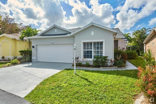 Building Photo - Resort-Style Living in Estero’s Island Clu... Rental