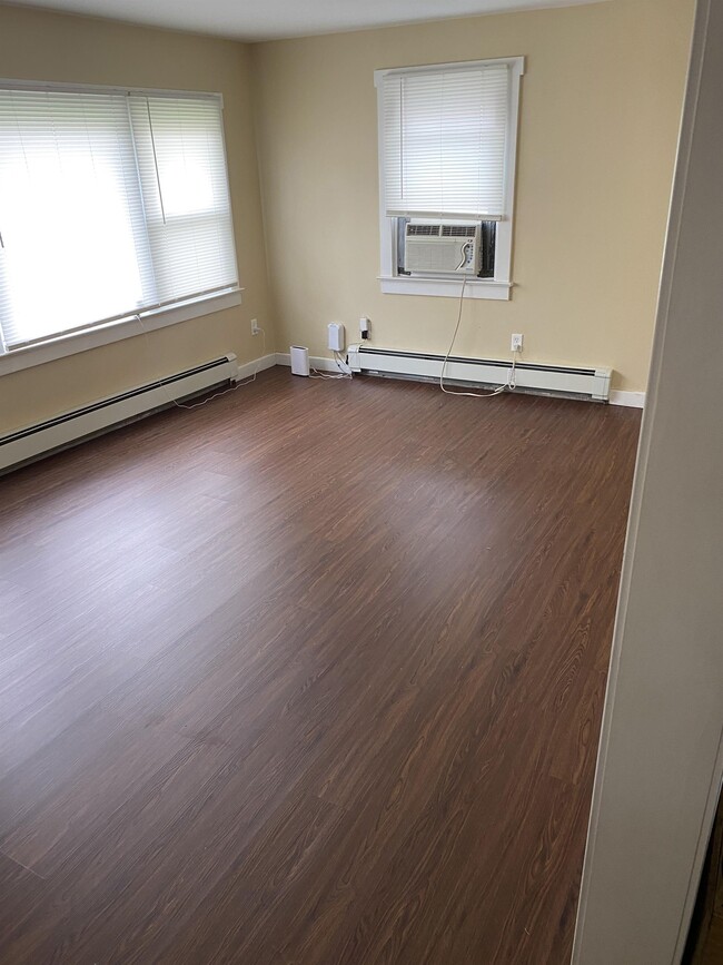 Photo - 1234 E Philadelphia Ave