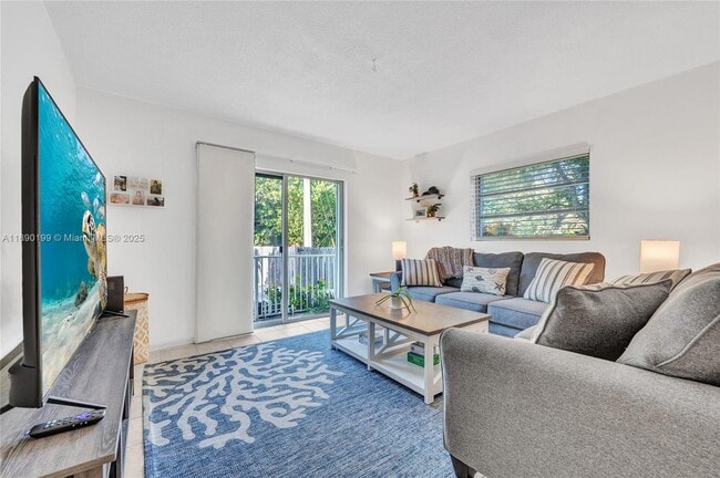 Photo - 1129 Pebble Beach Ln Unit 6