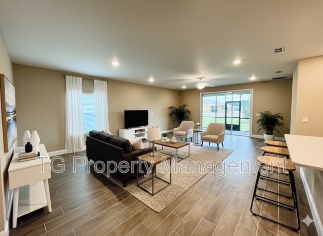 Photo - 122 Monthaven Dr