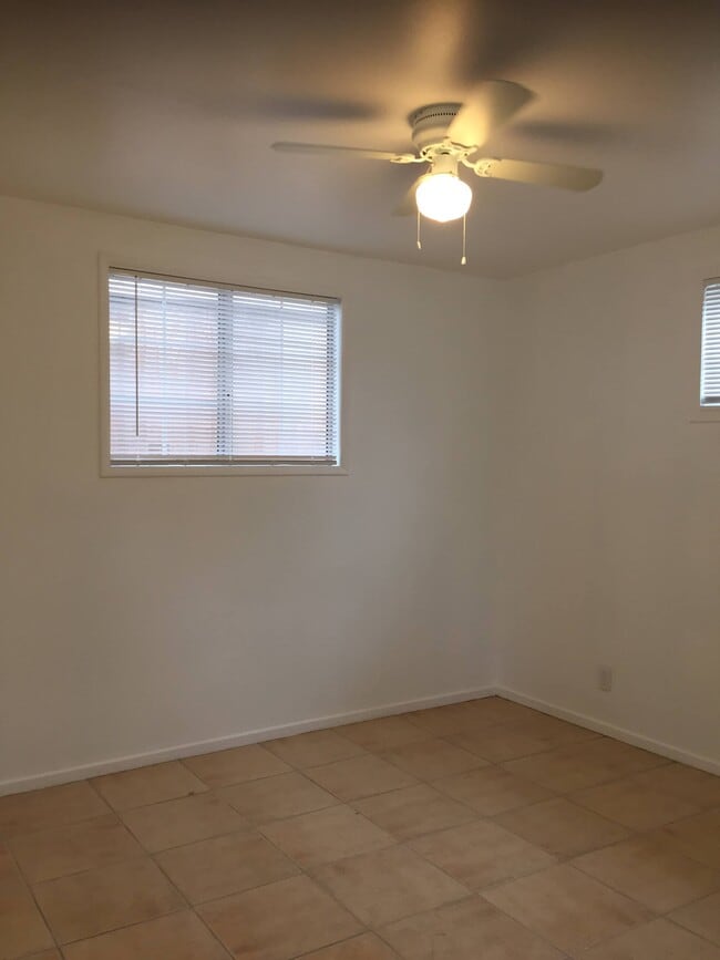 Photo - 640 N Fuller Ave Unit Guest House