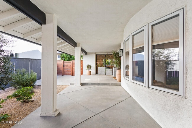 Photo - 1632 Camberwell Pl