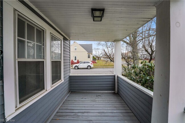 Photo - 5143 E 113th St Unit DN