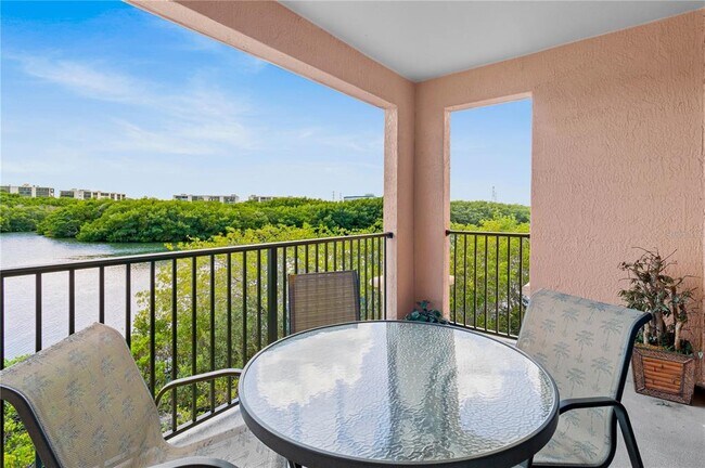Photo - 2729 Via Murano Unit 429