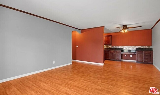 4570 54th St Unidad 201