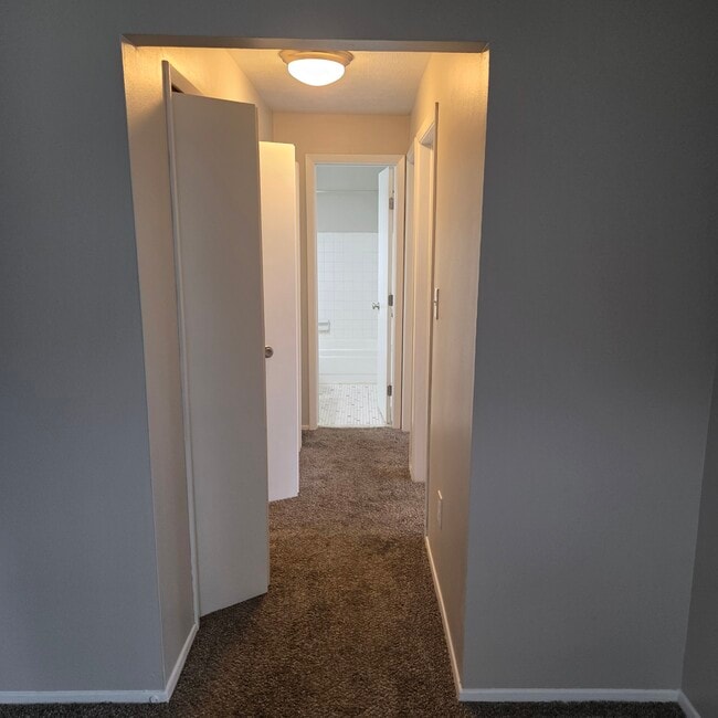 Summit Ridge Apartments