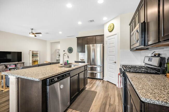 Photo - Furnished in Pflugerville!