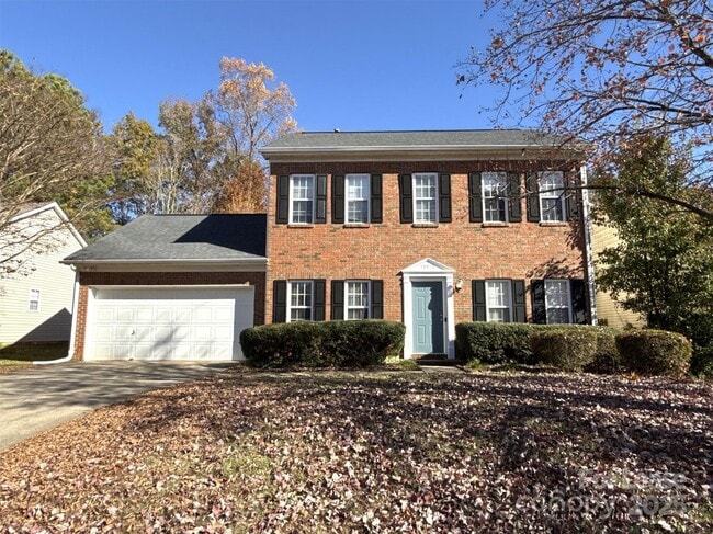 Building Photo - 10016 Highlands Crossing Dr