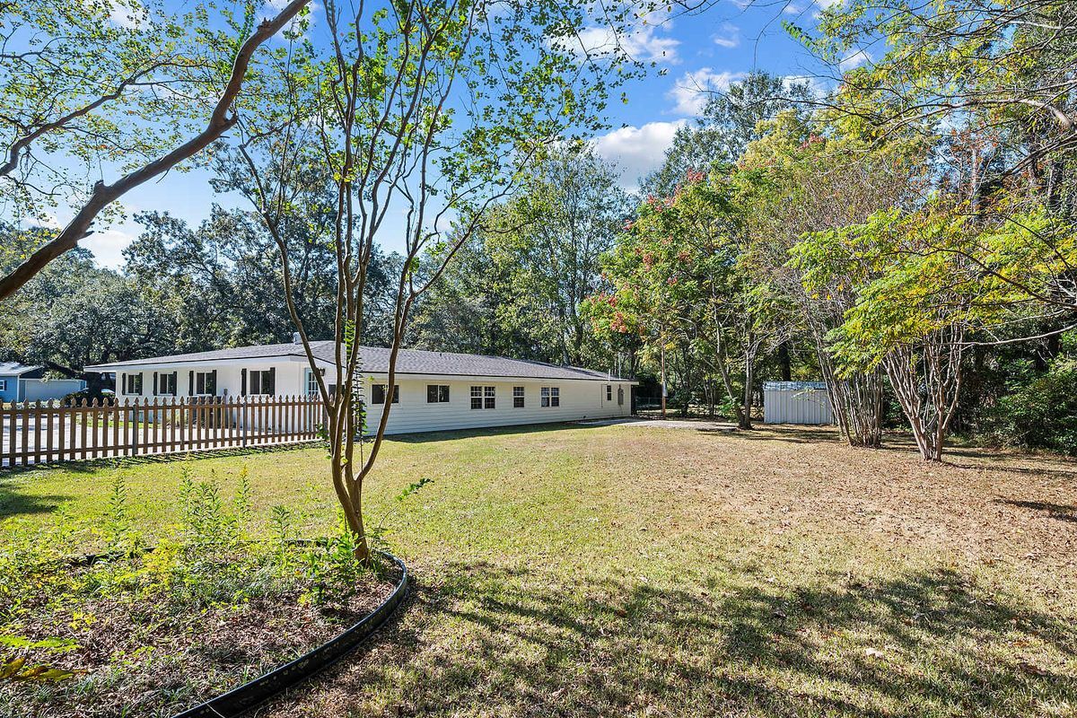 Photo - 5163 Abelia Dr