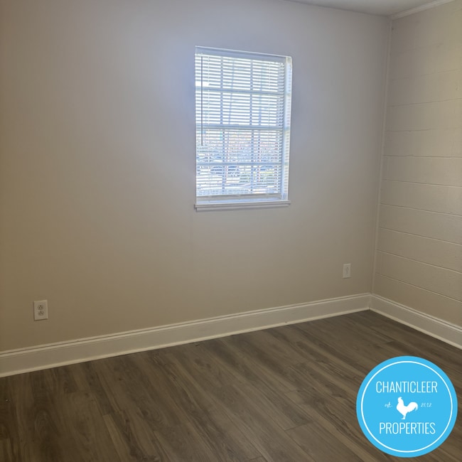 Photo - 115 Florence St Unidad 17