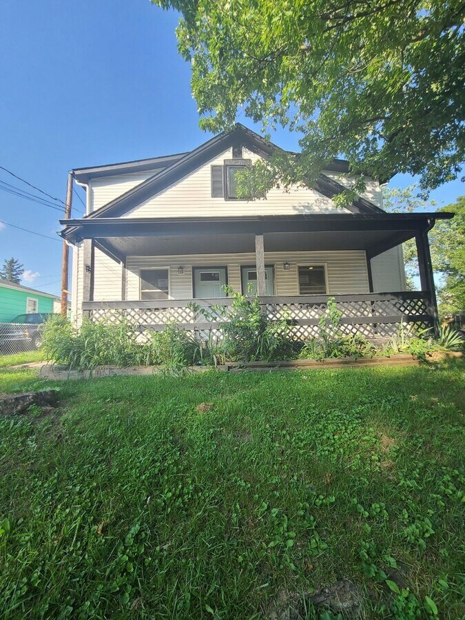 S Oak - S Oak Apartment Unit 1