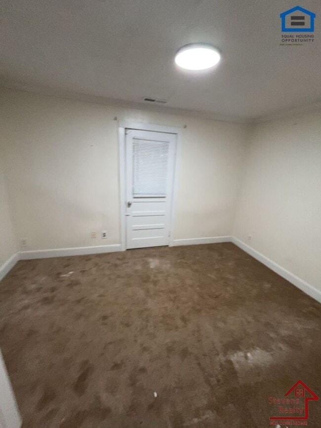 Photo - 312 Higginbotham Rd