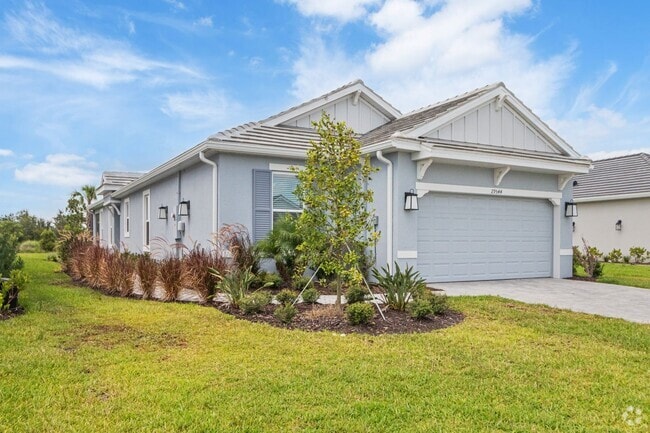Building Photo - Esplanade at Wiregrass Ranch - A Premier 5... Rental