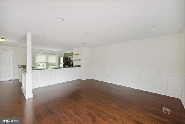 Photo - 7671 Wolford Way