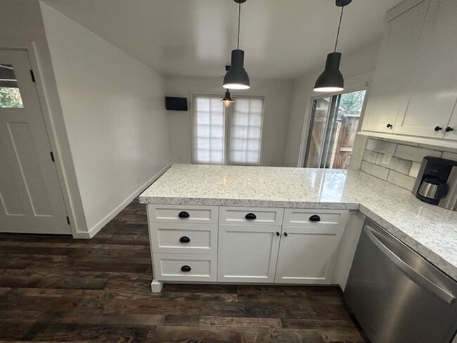 Photo - 4003 W Hillsdale Ct