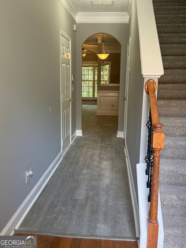 Photo - 2743 Halligan Point