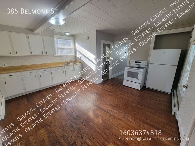 385 Belmont St