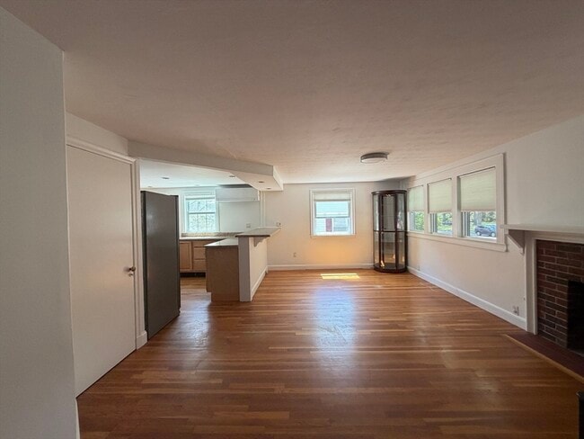 Photo - 722 VFW Parkway