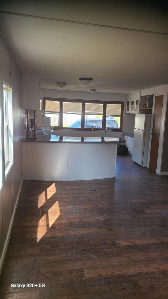 Photo - 228 Herbert Rd