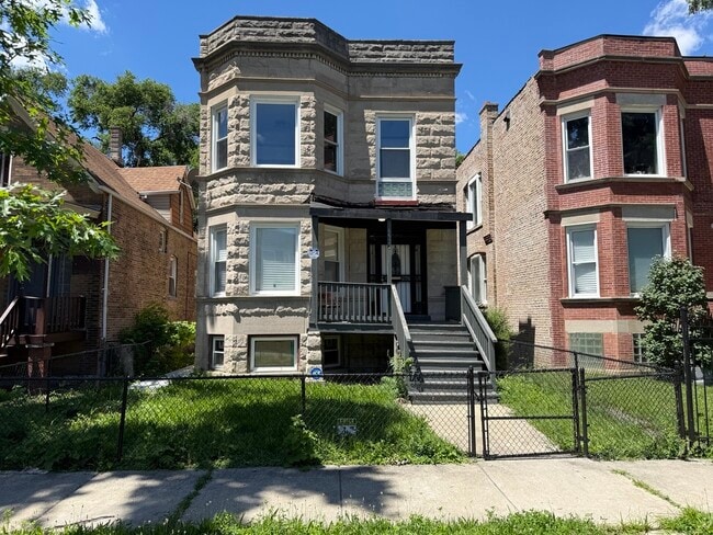Photo - 6522 S Paulina St