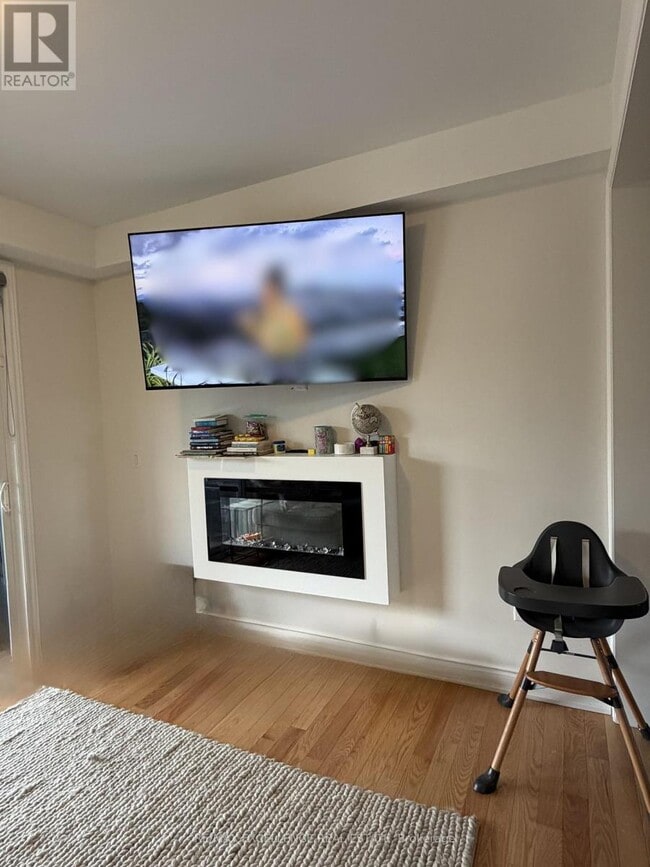 Photo - 3367 SIXTH LINE