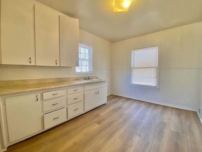 Photo - 2220 15th St Unidad B