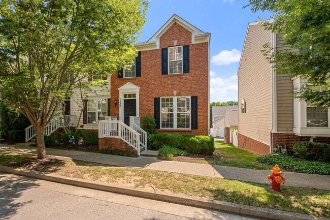 Photo - 7333 Althorp Way