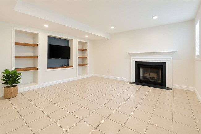 Building Photo - Beautiful, quiet community in Fort Washing... Rental