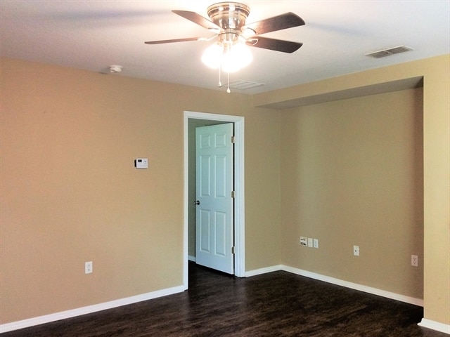 Photo - 1733 Strathmore Cir