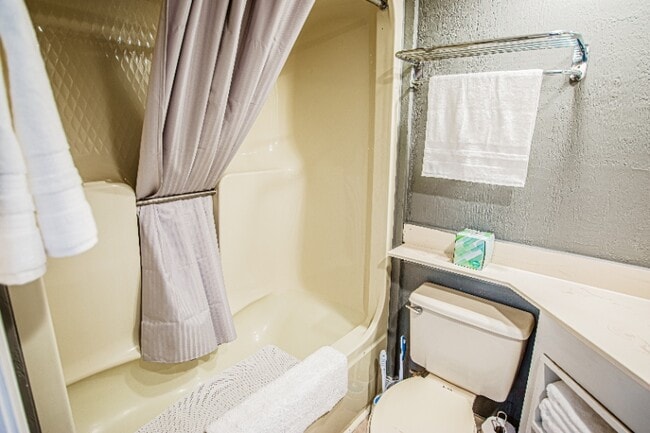 Photo - 2500 N Ocean Blvd