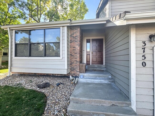 Photo - 3750 E Euclid Ave