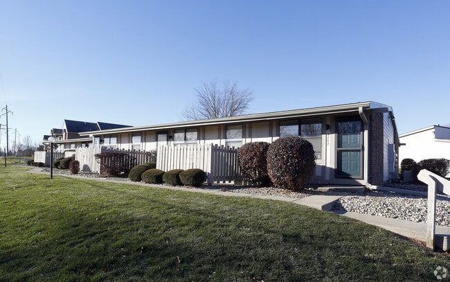Building Photo - 419 Brunswick-