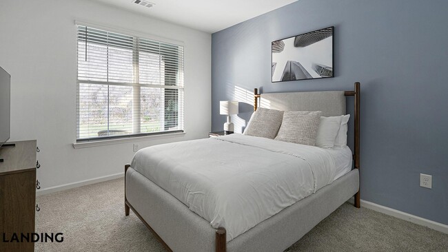 Photo - 2800 Milan Ct Unit 114