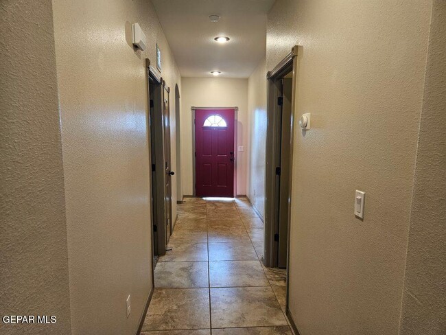 Photo - 7116 Copper Town Dr