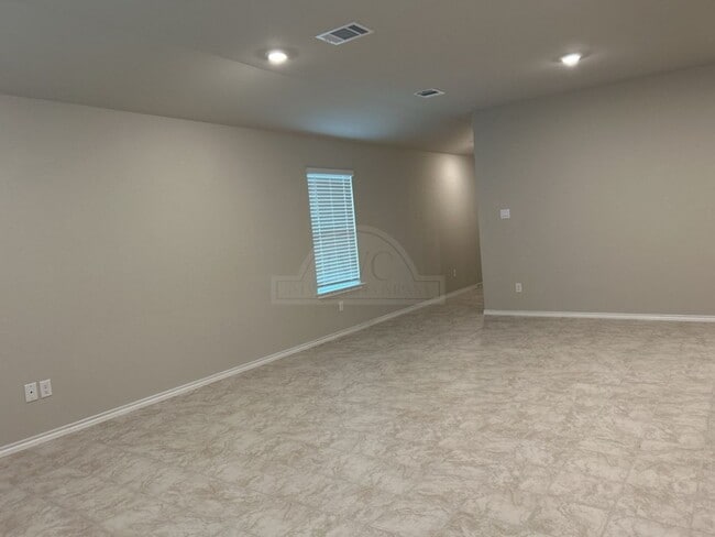 Photo - 1319 Iron Horse Dr