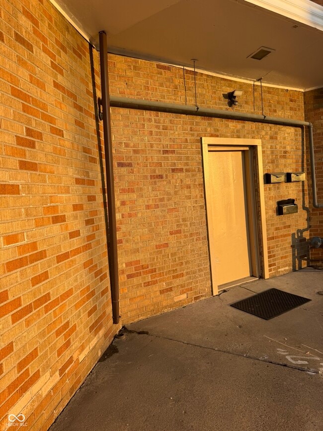 Photo - 3015 S Holt Rd