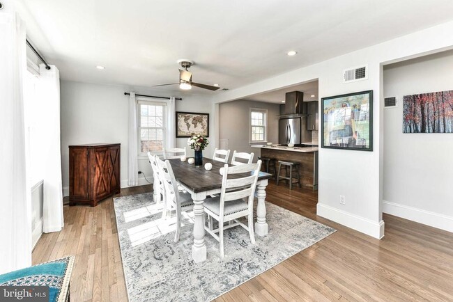 Photo - 7308 Poplar Ct