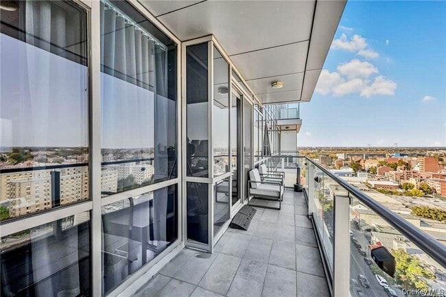 Photo - 33-66 Farrington St