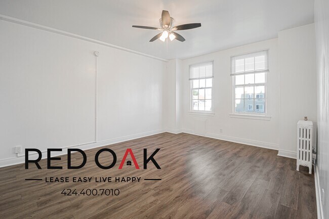 Building Photo - 2505 W 6th St Unit 606