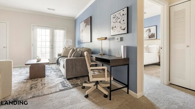 Photo - 9015 Kings Grant Dr Unit 8304-304