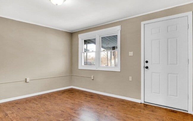 Photo - Coming Soon! Charming 2 Bedroom, 1 Bath Ho...