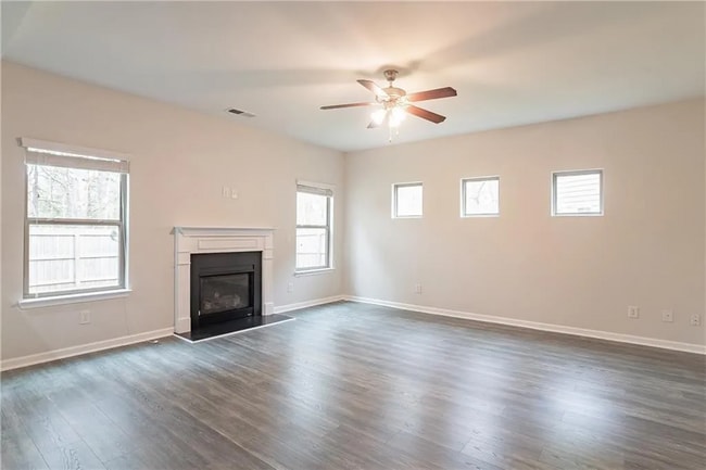 Photo - 3443 Woodshade Dr