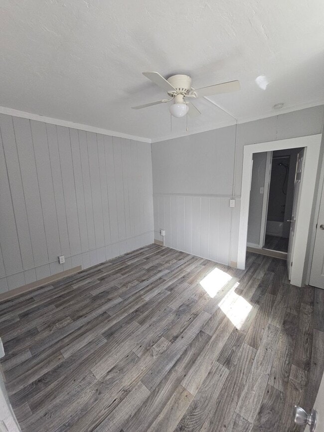 Photo - 631 Ave H NW Unit 631 Ave H NW  4