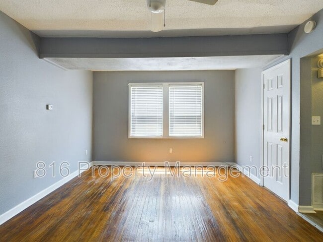 Photo - 2936 Flora Ave Unit 1S