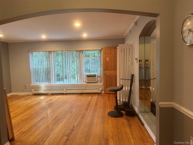 Photo - 18 Linden St